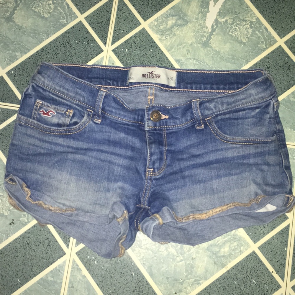 Holister shorts